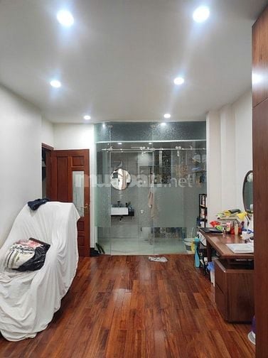 BÁN NHÀ  NGÕ PHẠM NGŨ LÃO-  GIÁ 24 TỶ X 6,5 TẦNG- MT 5M THANG MÁY