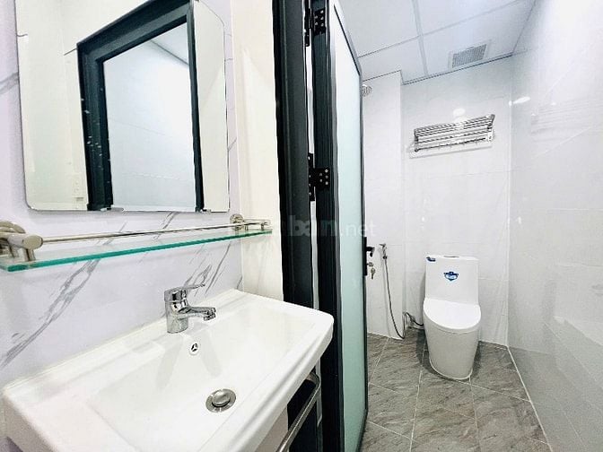 Chính chủ bán mặt tiền 50 Duy Tân 5.3 tỷ