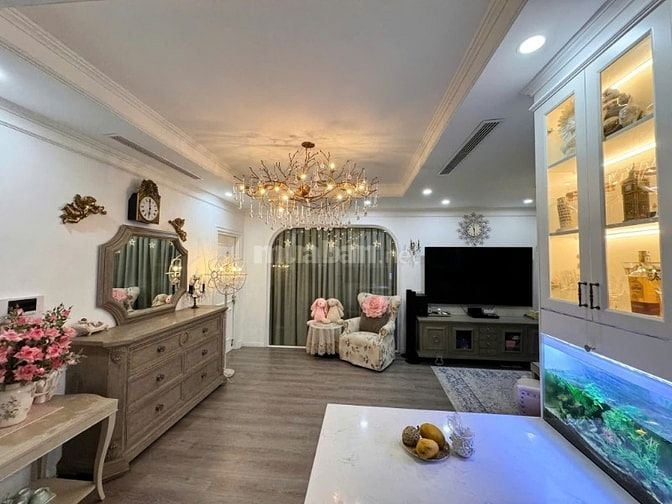 Tôi cần bán căn hộ toà 24T Hoàng Đạo Thuý- 121m2,3 ngủ,8,7 tỷ có bớt