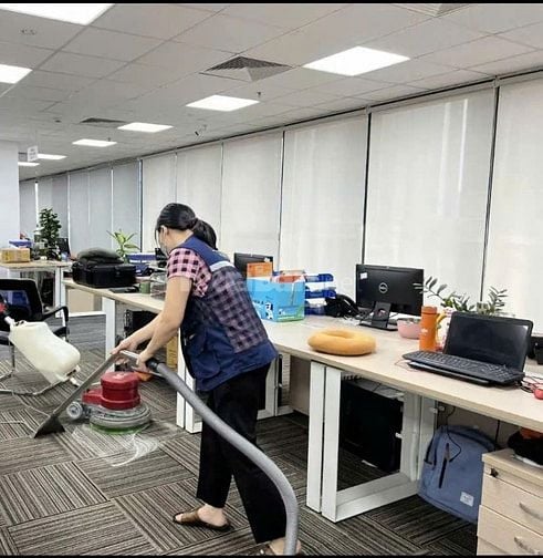 CTY HNK tuyển nữ tạp vụ làm ở Tòa nhà Văn Phòng FIVER STAR TOWER - Q