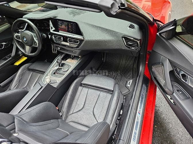 BÁN XE BMW Z4 sDrive30i (2021) – ĐỎ RỰC, PHONG CÁCH THỂ THAO, MỚI 99%