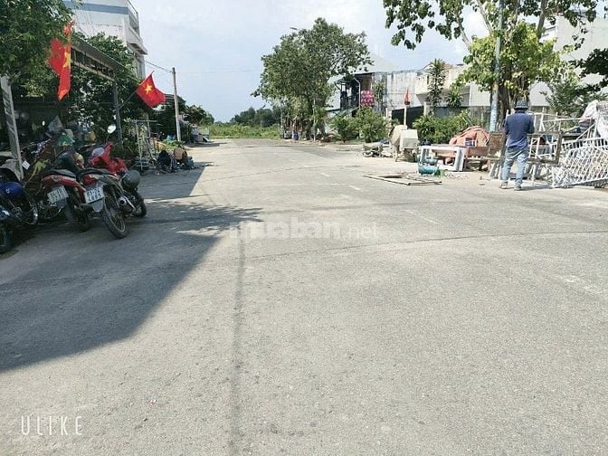 BÁN ĐẤT THỔ CƯ -P.LONG THẠNH MỸ -THỦ ĐỨC SÁT VINHOMES -CHỈ 30TR/M2 