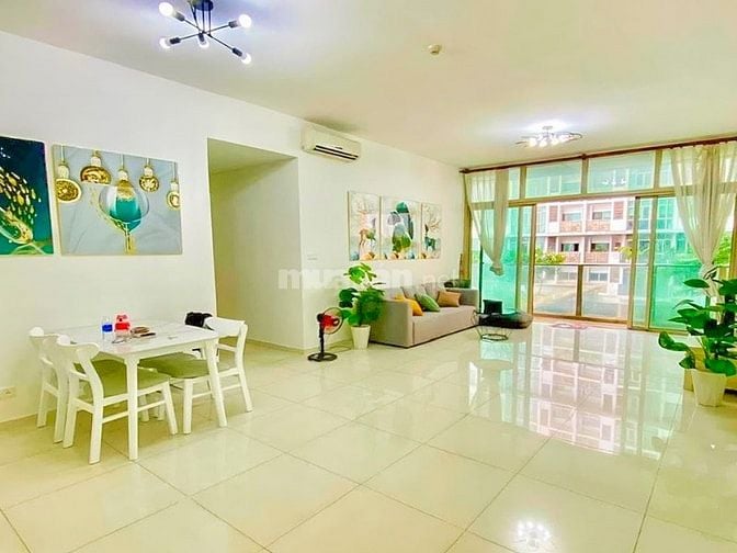 Bán Căn hộ tại The Vista An Phú tầng thấp view đẹp 3 phòng ngủ 158m2
