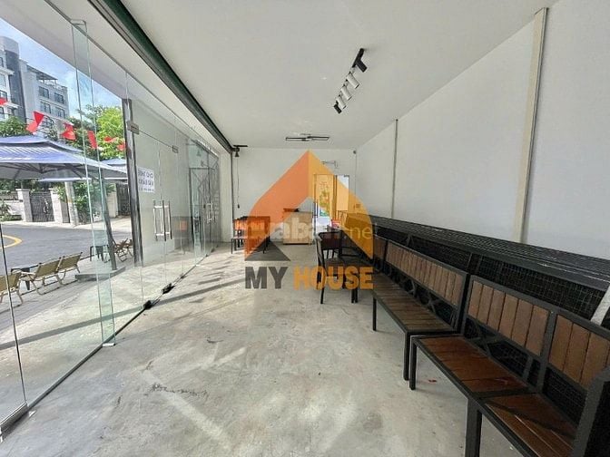 MB TRUNG TÂM THẢO ĐIỀN Q2 HIỆN ĐẠI MỚI XÂY SẠCH ĐẸP TỰ DO KINH DOANH