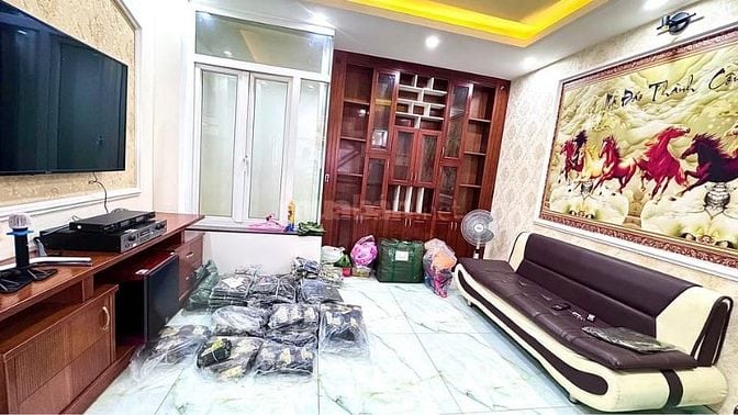 Định cư Úc bán gấp nhà trong tháng HXH Lê Thị Hồng Gấm gần chợ Bến Thà