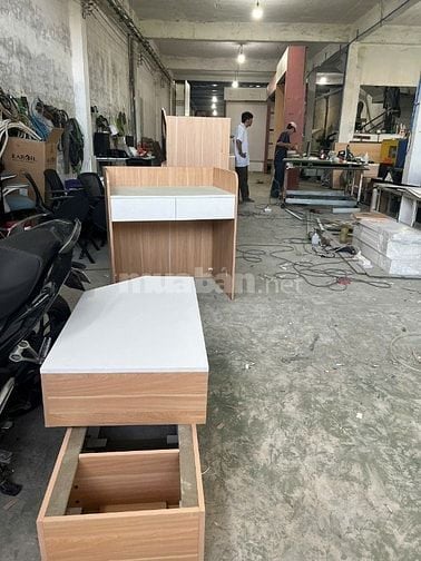 TUYỂN GẤP PHỤ MỘC LÀM TẠI XƯỞNG HÓC MÔN