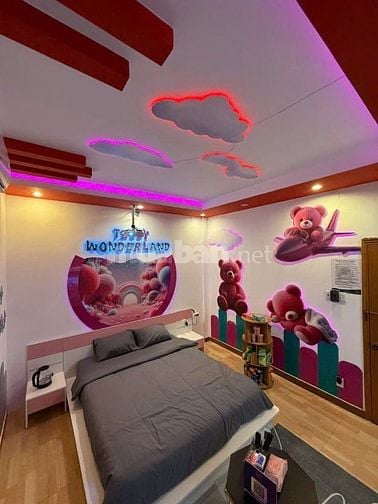 Tòa nhà 6 tầng 419 Nguyễn Thái Bình, Tân Bình. DT 4.2x19m