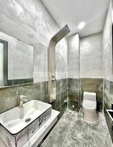 Cho thuê nhà nguyên căn mới Hẻm xe tải Tân Hoà Đông, 18 triệu
