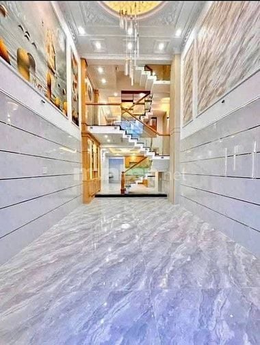Cho thuê nhà nguyên căn mới Hẻm xe tải Tân Hoà Đông, 18 triệu