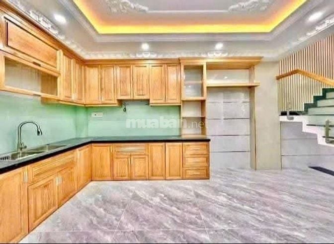 Cho thuê nhà nguyên căn mới Hẻm xe tải Tân Hoà Đông, 18 triệu