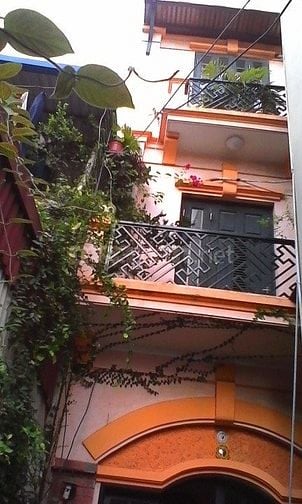 Cho thuê nhà 4 tầng,không qua trung gian