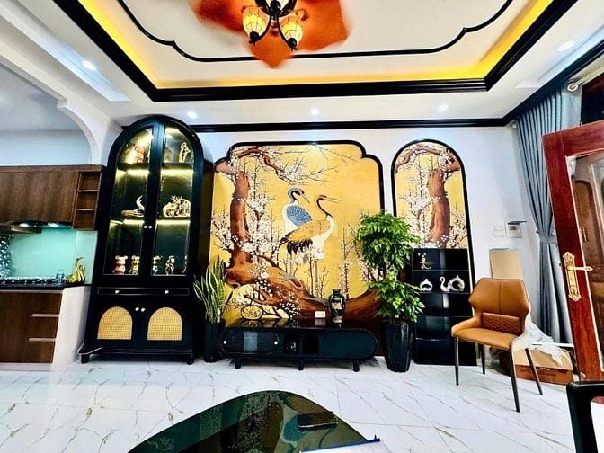 Nhà Đẹp Dương Văn Bé, Hai Bà Trưng  33m, 5 tầng, mt 3.6m, giá 7.95 tỷ