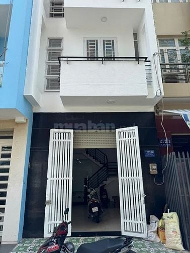 NHÀ HẺM XE HƠI - LÊ THÚC HOẠCH 