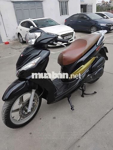 bán xe giống xe Sh.mua mới 45triệu.còn mới