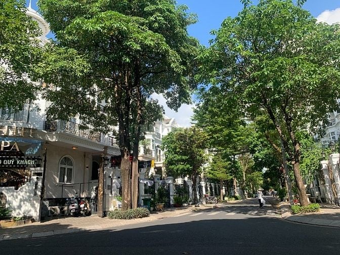 Biệt thự góc cityland garden hills, dt 8x20m, Hầm + 4 tầng