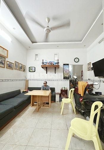 Nhà 4x12m 1 lầu hẻm 3m đường số 14B bhha Bình Tân (hh1%)