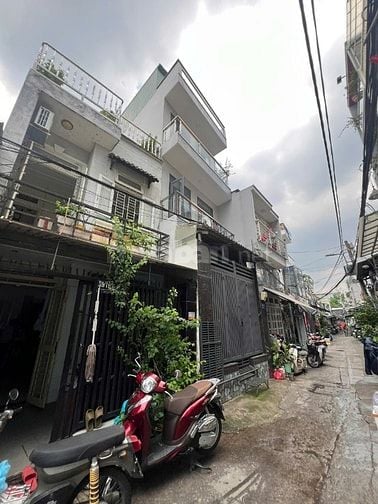 BÁN NHANH NHÀ HẺM XE HƠI ĐƯỜNG 10, PHƯỜNG TÂN QUY, MỚI ĐẸP