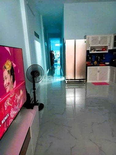 Bán nhà đẹp đối diện Vạn Phúc City, 130m2, hẻm xe hơi, chỉ hơn 7 tỷ