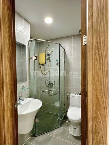 Cao ốc Phú NHuận,Hoàng Minh Giám: 85m2,2p ngủ, 12,5tr/th