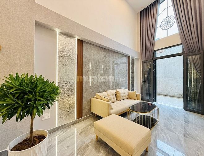CHÍNH CHỦ BÁN NHÀ 23/PHẠM VĂN CHIÊU MỚI XÂY 3LẦU MỚI ĐẸP FULL NỘI THẤT