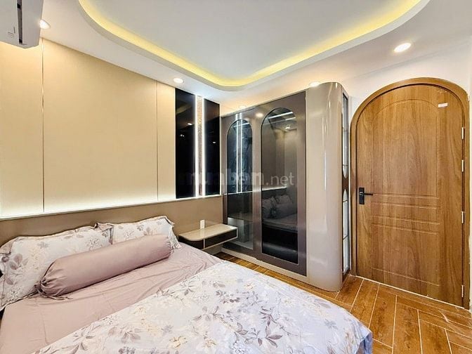 CHÍNH CHỦ BÁN NHÀ 23/PHẠM VĂN CHIÊU MỚI XÂY 3LẦU MỚI ĐẸP FULL NỘI THẤT