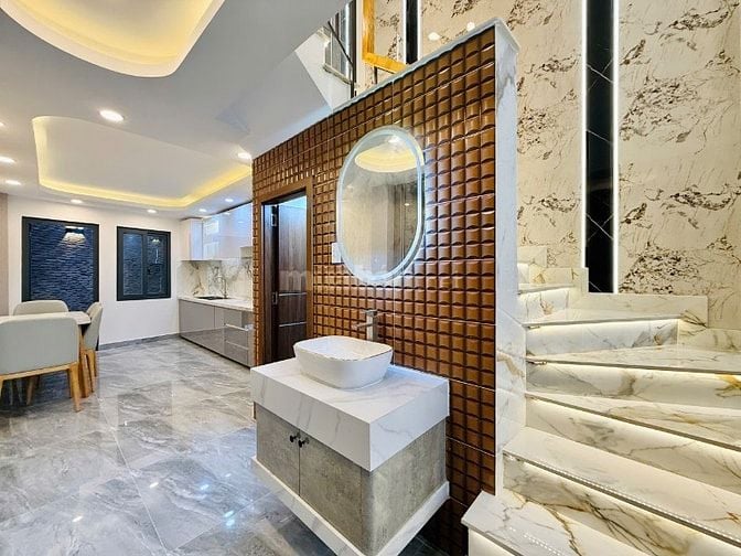 CHÍNH CHỦ BÁN NHÀ 23/PHẠM VĂN CHIÊU MỚI XÂY 3LẦU MỚI ĐẸP FULL NỘI THẤT