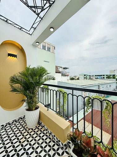 CHÍNH CHỦ BÁN NHÀ 23/PHẠM VĂN CHIÊU MỚI XÂY 3LẦU MỚI ĐẸP FULL NỘI THẤT
