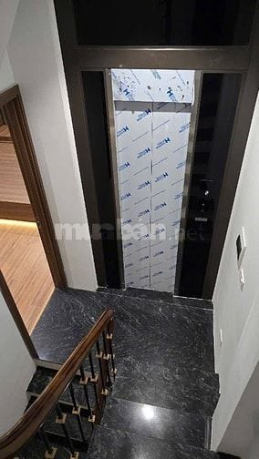 Nhà Đẹp Kinh Doanh, Thang Máy, Văn Chương 25m, 5 tầng, mt4.5m, 7.79 tỷ