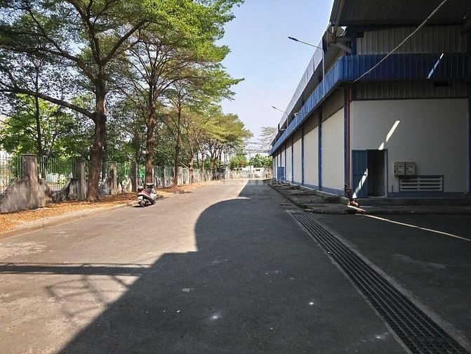 CHO THUÊ KHO XƯỞNG - DIỆN TÍCH LINH HOẠT, HẠ TẦNG ĐẦY ĐỦ