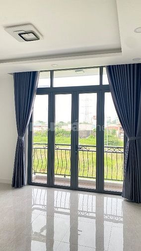 Thuê ngay khu nhà đẹp,mới 100%