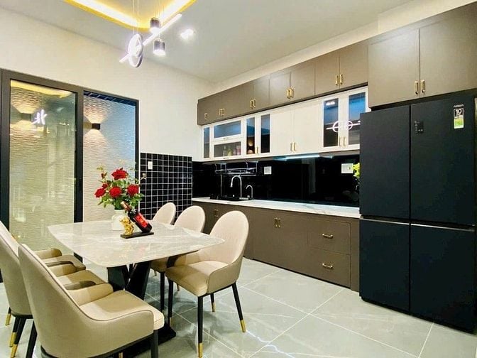 Bán nhà 60m2 giá 1 tỷ 880 đường Nguyễn Văn Quá, Đông Hưng Thuận, Q12