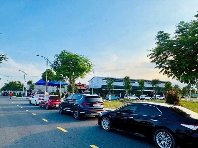 Đất dự án 90m2 chỉ có 2tỷ100 gần với ECO RETREAT nhưng rẻ hơn nhiều
