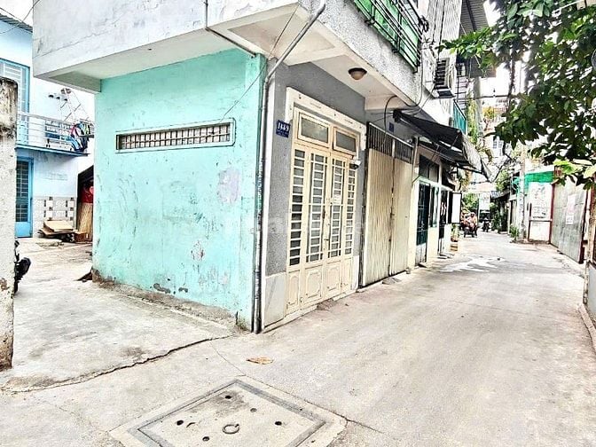 Tui chính chủ Cần bán nhà 3 lầu. P7 gv
