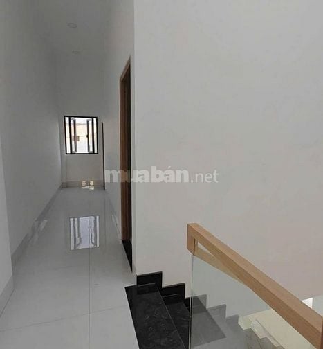 Bán nhà KDC Xuyên Á 4x9 (trệt - lầu) 2PN, giá ngộp chốt nhanh 380tr