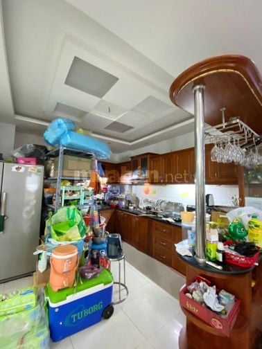 Bán nhà Huỳnh Tấn Phát P. Tân Phú Quận 7 DT 123m2 3 tầng giá 5 tỷ 99