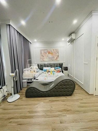 Bán nhà Liền Kề Bắc Linh Đàm 70m 6 tầng,mặt tiền 6.2m.Ga ra ô tô.