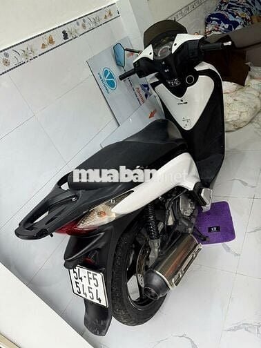 Cần ra đi con SH Ý 2010 - Đầu máy 104