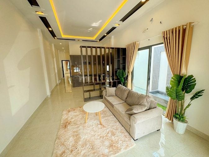 Chính chủ bán nhà mặt đường DDT2-3-1 lộ giới 10m giá có TL