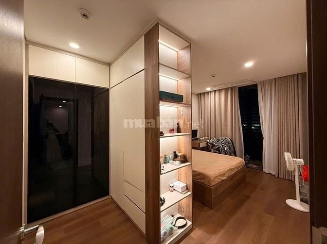 Bán Căn Hộ Chung Cư Nam Đô **Diện tích:** 97 m², 3 Phòng Ngủ, full nội