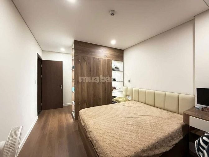 Bán Căn Hộ Chung Cư Nam Đô **Diện tích:** 97 m², 3 Phòng Ngủ, full nội