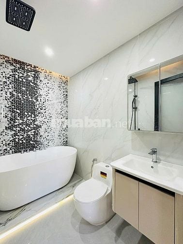 Bán căn 56m2 giá 2 tỷ 050 triệu đường Hoàng Bật Đạt, P 15, Tân Bình