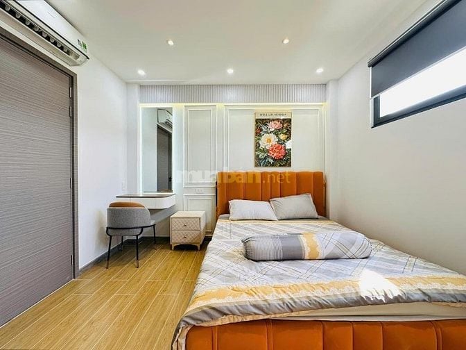 Bán căn 56m2 giá 2 tỷ 050 triệu đường Hoàng Bật Đạt, P 15, Tân Bình