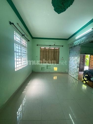 42tr/m2. /91,9m2. Vẫn còn thương lượng. 3tỷ880tr