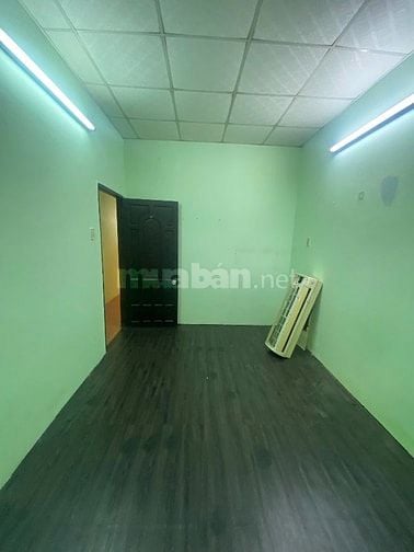 42tr/m2. /91,9m2. Vẫn còn thương lượng. 3tỷ880tr