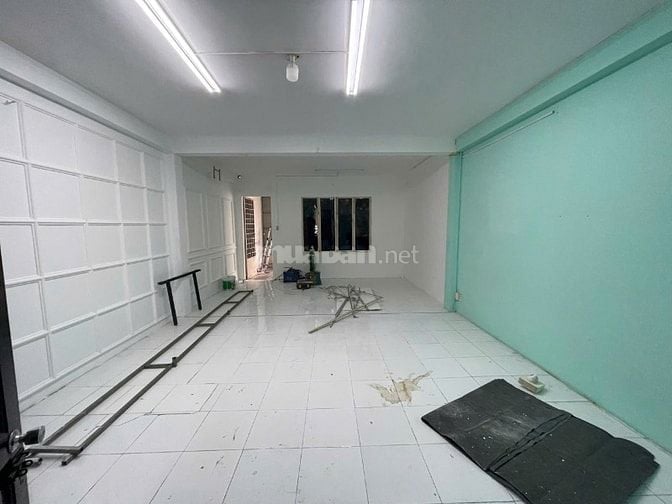 Nhà Hẻm Xe Tải Sư Vạn Hạnh - 4x20M 5PN 4WC - Vị Trí Gần Vạn Hạnh Mall