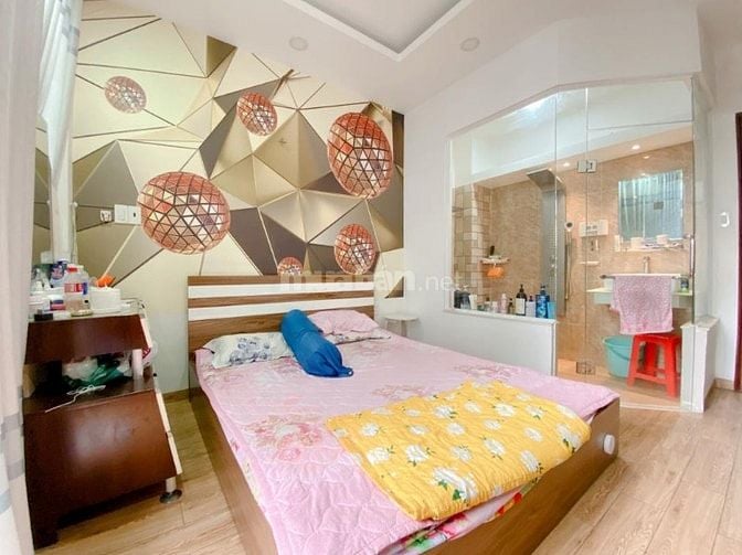 nhà hẻm 5m thông huỳnh văn nghệ p15 tân binhf