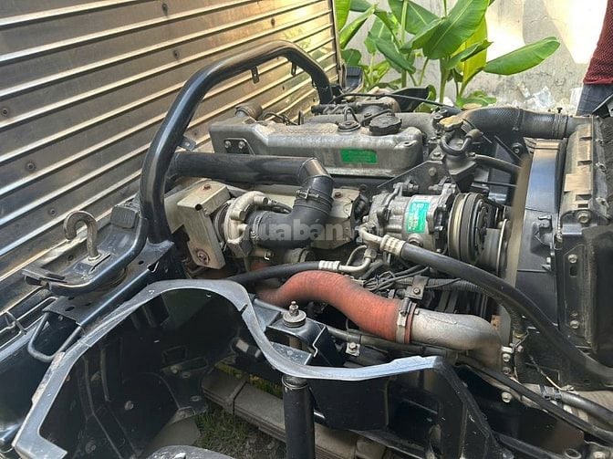 Cần bán xe tải Mitsubishi đời cuối 2010, xe 6 vỏ mới thay, có máy lạnh