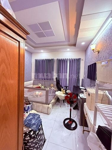 nhà hẻm 5m thông huỳnh văn nghệ p15 tân binhf