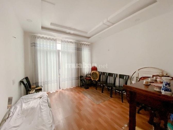 nhà hẻm 5m thông huỳnh văn nghệ p15 tân binhf