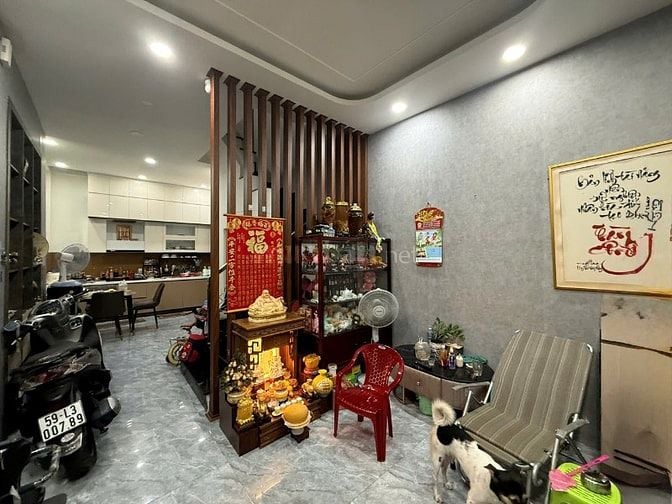 Chính chủ bán nhà đẹp Hoà Bình - Nguyễn Văn Vịnh - Q.Tân Phú - 4m x 9m